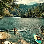 Bravia Semesterbostad Fafião